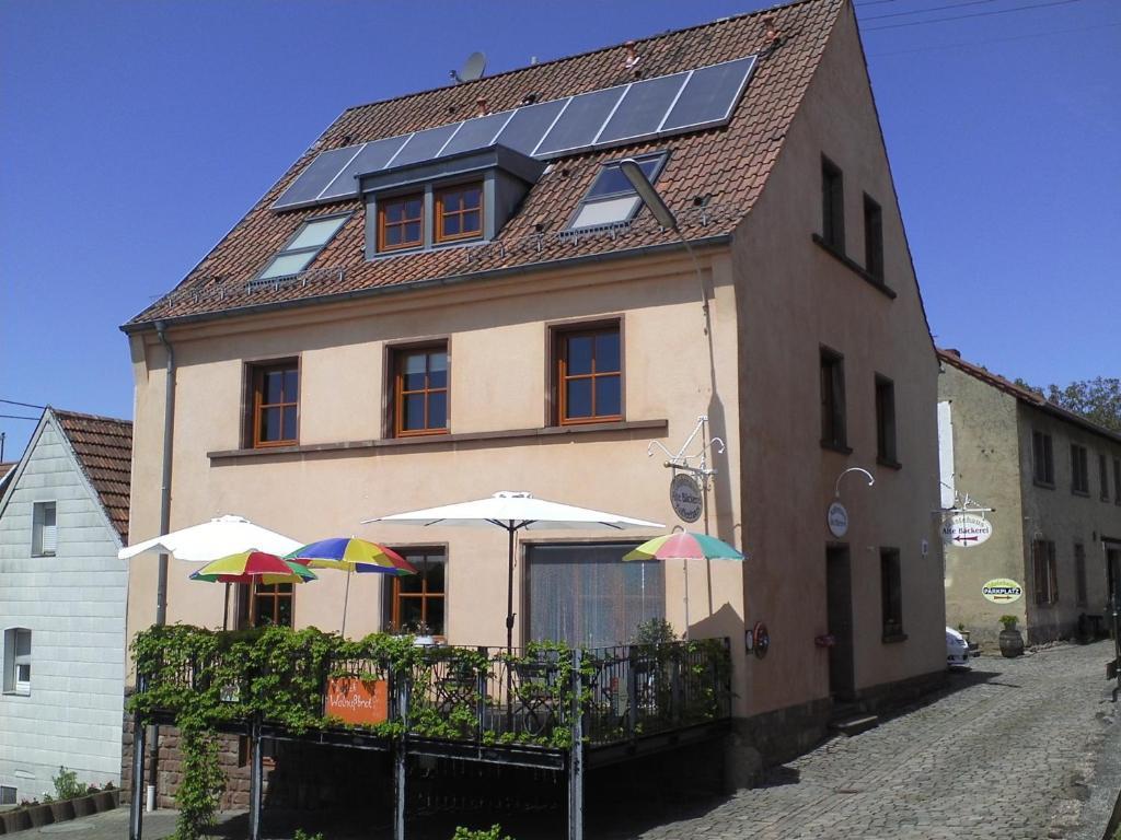 Gastehaus 'Alte Backerei' Kaffeehaus 호텔 Großbundenbach 외부 사진